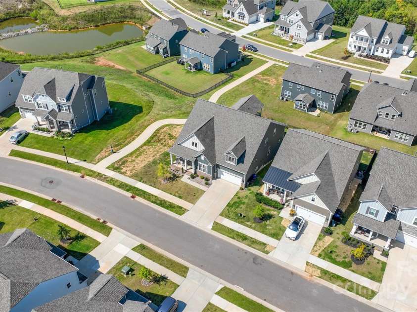 134 Winterberry Street, Mooresville, NC 28117.  MLS# CAR4304361, YatesRealty ID 2400. 