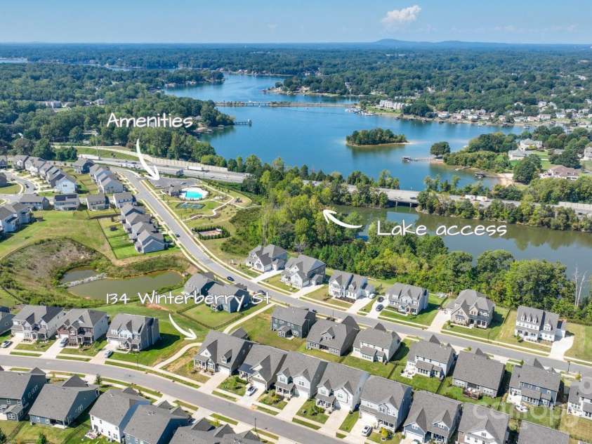 134 Winterberry Street, Mooresville, NC 28117.  MLS# CAR4304361, YatesRealty ID 2400. 