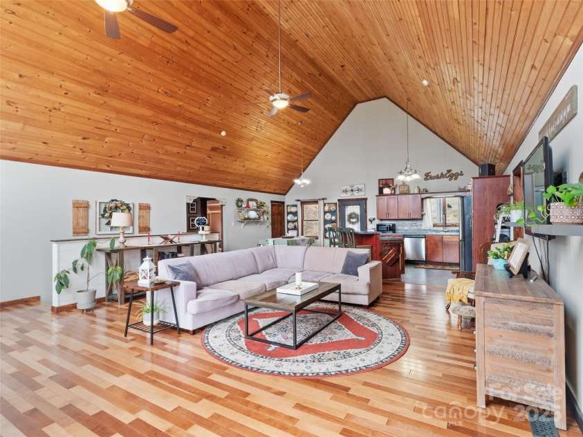 83 Roland Street, Burnsville, NC 28714.  MLS# CAR4228436, YatesRealty ID 2400. 
