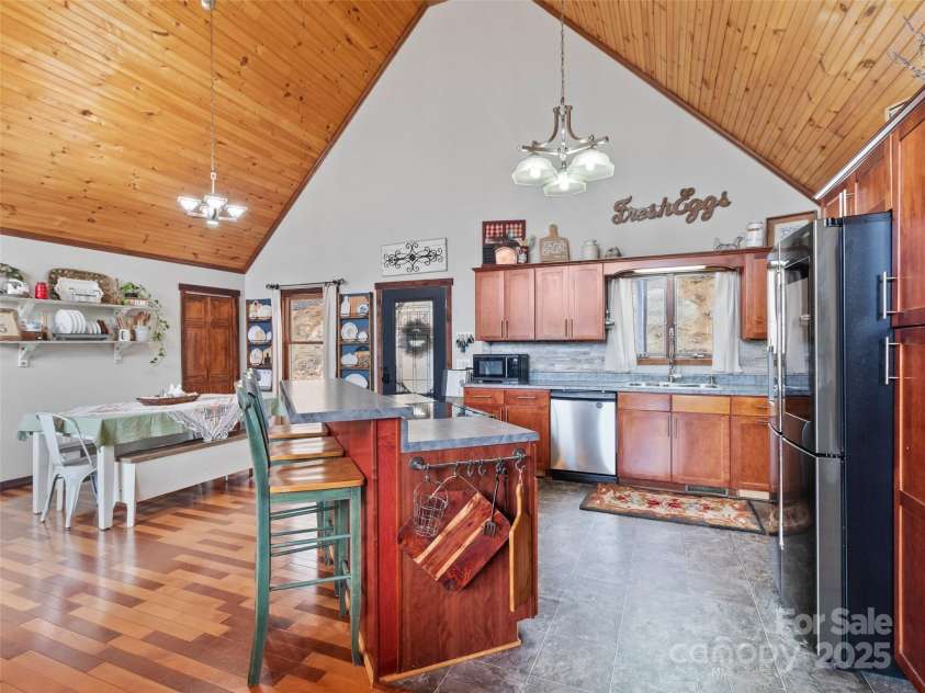 83 Roland Street, Burnsville, NC 28714.  MLS# CAR4228436, YatesRealty ID 2400. 