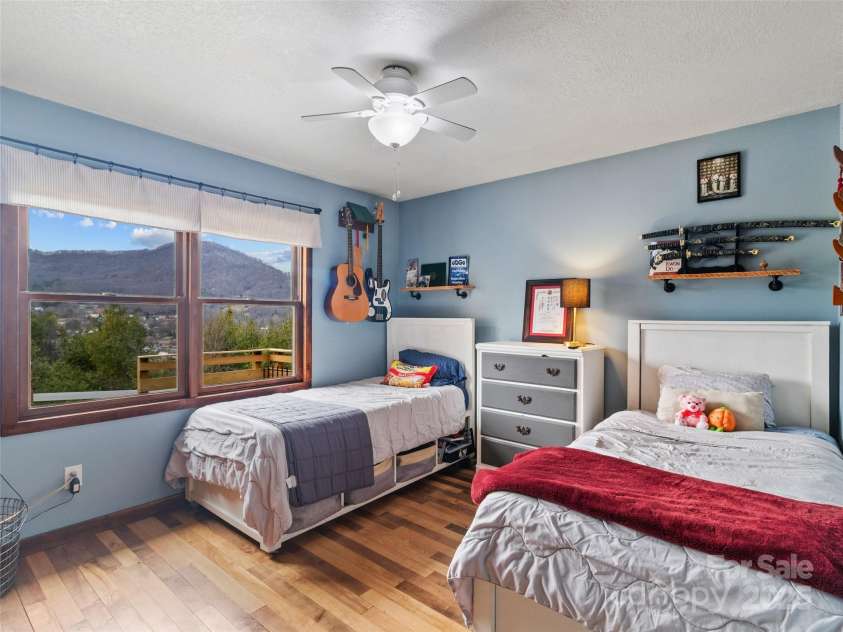 83 Roland Street, Burnsville, NC 28714.  MLS# CAR4228436, YatesRealty ID 2400. Bedroom #2