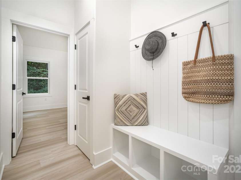 10405 Briarhurst Place, Mint Hill, NC 28227.  MLS# CAR4305265, YatesRealty ID 24000. Mudroom Drop Zone