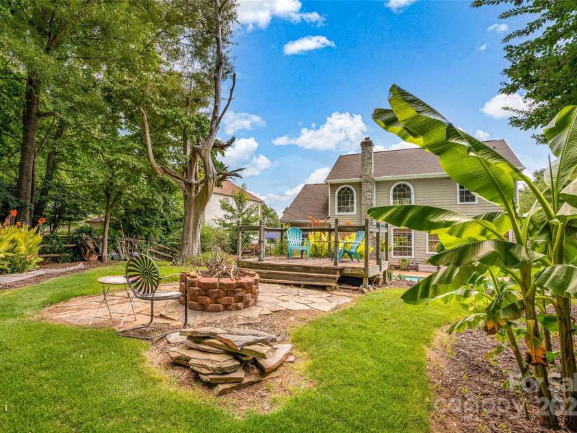 131 Stone Ridge Lane, Mooresville, NC 28117.  MLS# CAR4277640, YatesRealty ID 24001. 