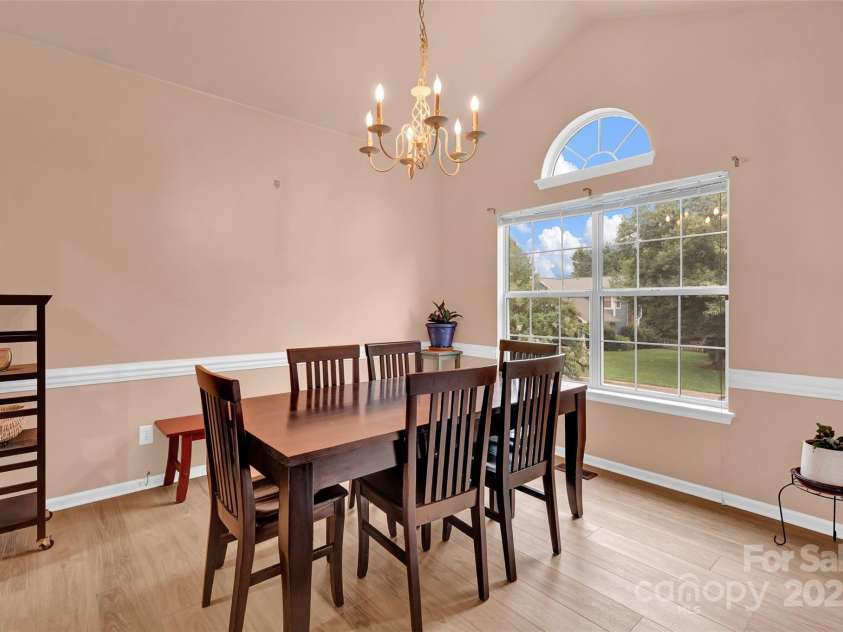 131 Stone Ridge Lane, Mooresville, NC 28117.  MLS# CAR4277640, YatesRealty ID 24001. Dining Room