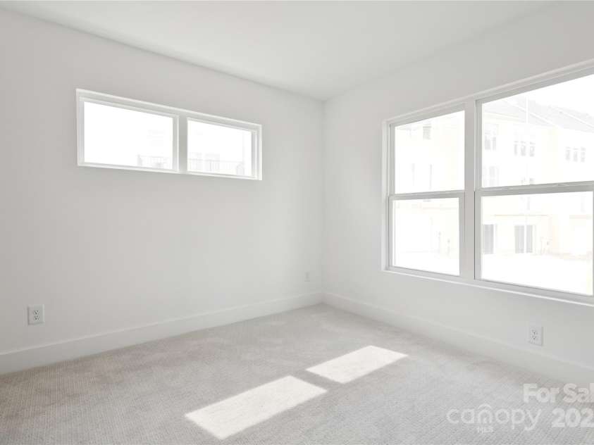 6005 Countess Drive, Charlotte, NC 28217.  MLS# CAR4249197, YatesRealty ID 24002. First Floor Guest Suite