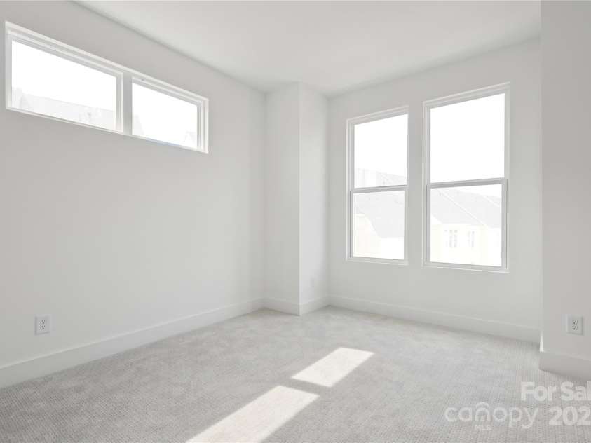 6005 Countess Drive, Charlotte, NC 28217.  MLS# CAR4249197, YatesRealty ID 24002. Guest Suite