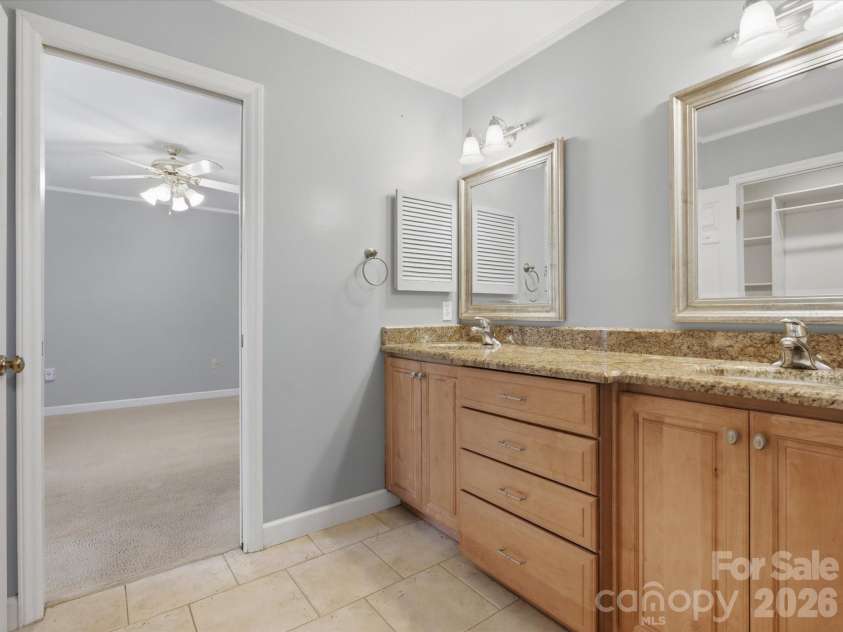 9437 Fairmead Drive, Charlotte, NC 28269.  MLS# CAR4368697, YatesRealty ID 24004. 