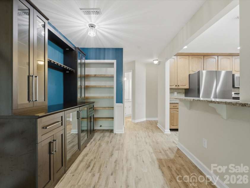 9437 Fairmead Drive, Charlotte, NC 28269.  MLS# CAR4368697, YatesRealty ID 24004. 