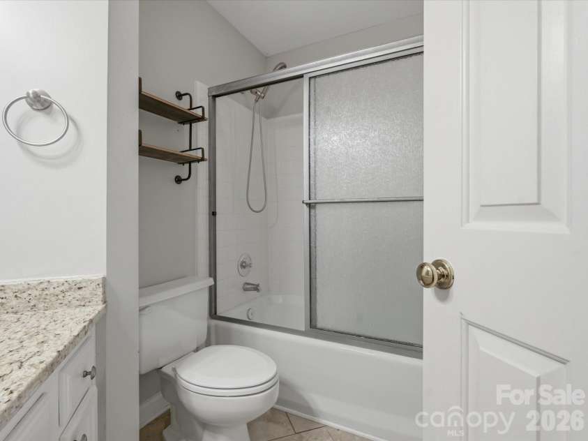 9437 Fairmead Drive, Charlotte, NC 28269.  MLS# CAR4368697, YatesRealty ID 24004. 