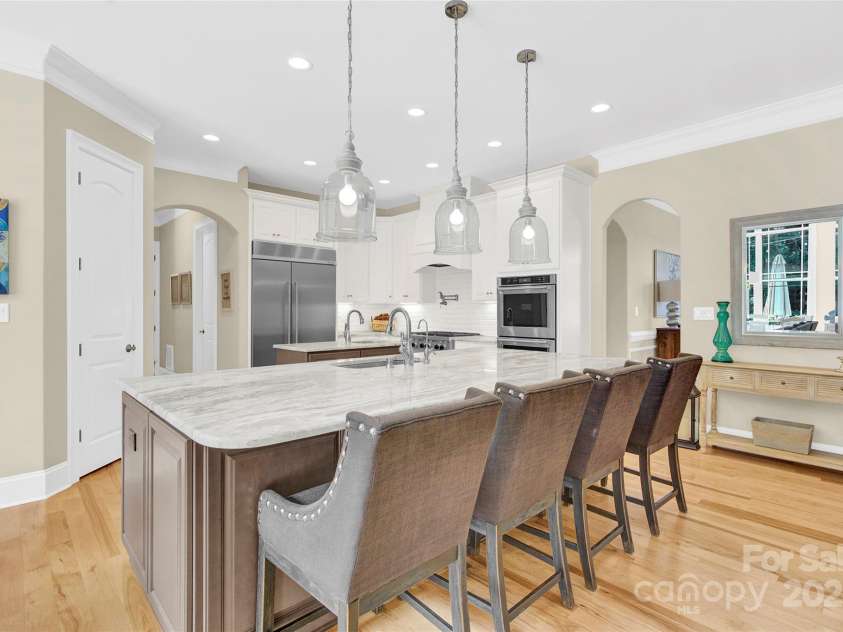 141 Castle Drive, Mooresville, NC 28117.  MLS# CAR4271681, YatesRealty ID 24005. 