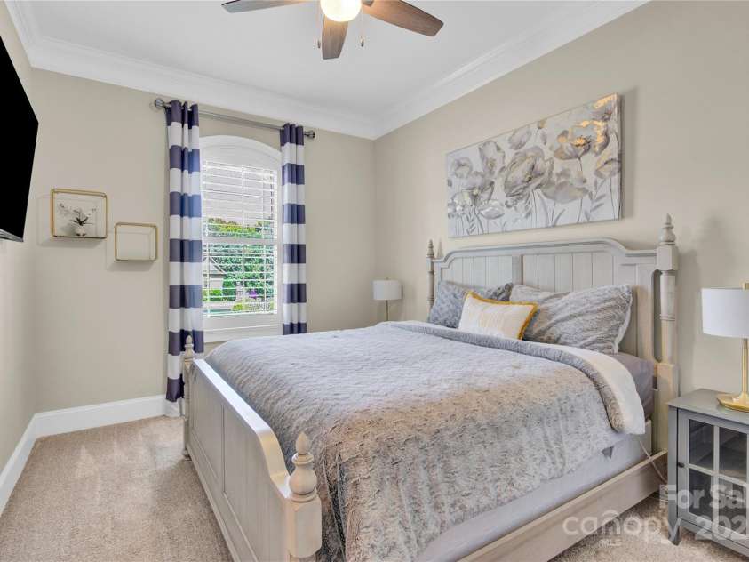 141 Castle Drive, Mooresville, NC 28117.  MLS# CAR4271681, YatesRealty ID 24005. 