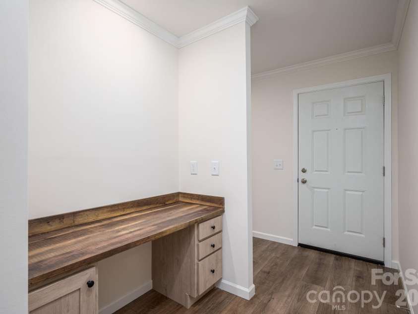 808 Eagleview Lane, Lawndale, NC 28090.  MLS# CAR4359481, YatesRealty ID 24005. Office Desk (Hallway)