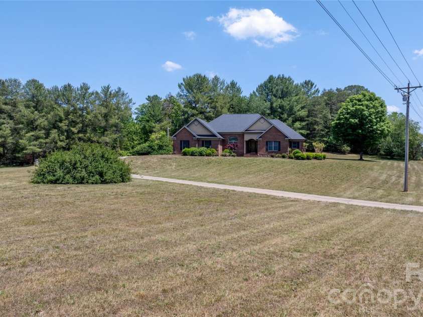 2201 Teague Town Road, Taylorsville, NC 28681.  MLS# CAR4383390, YatesRealty ID 24009. 