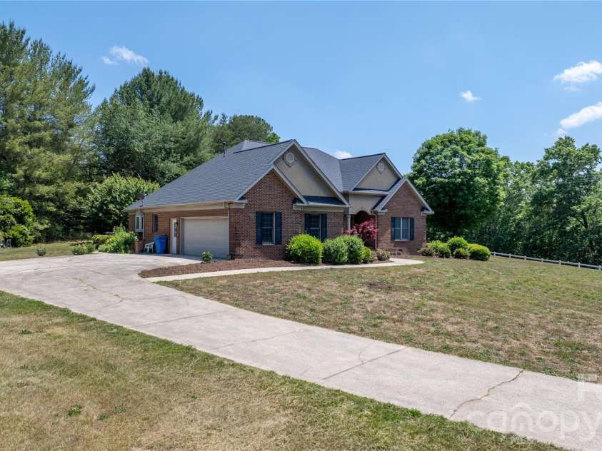 2201 Teague Town Road, Taylorsville, NC 28681.  MLS# CAR4383390, YatesRealty ID 24009. 