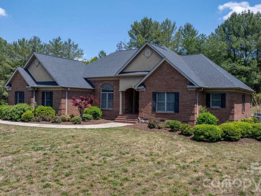 2201 Teague Town Road, Taylorsville, NC 28681.  MLS# CAR4383390, YatesRealty ID 24009. 