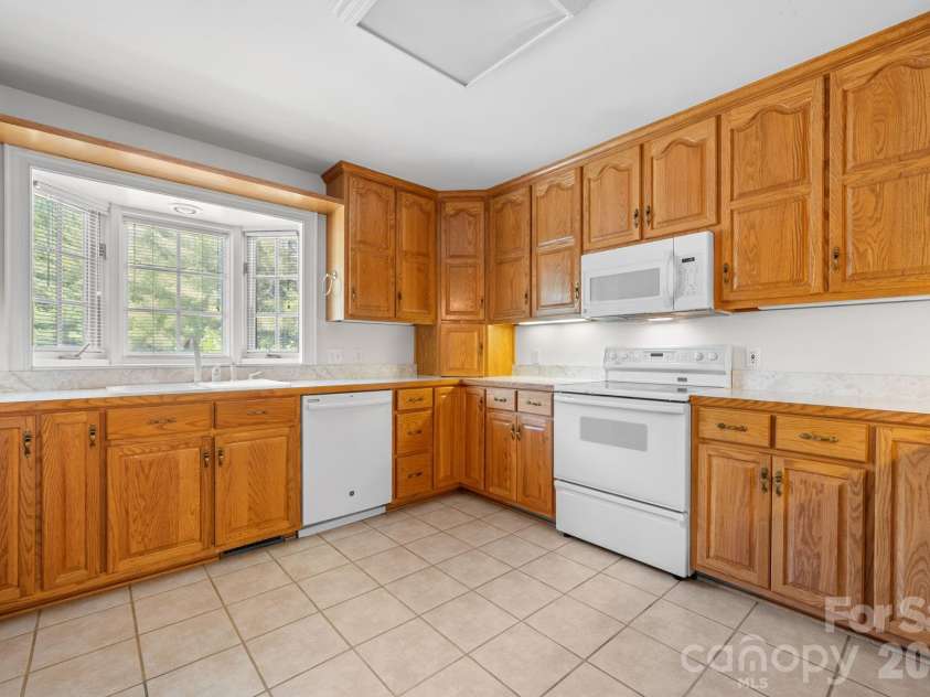 2201 Teague Town Road, Taylorsville, NC 28681.  MLS# CAR4383390, YatesRealty ID 24009. 