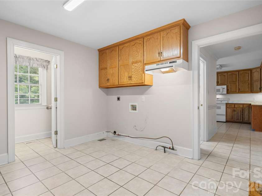 2201 Teague Town Road, Taylorsville, NC 28681.  MLS# CAR4383390, YatesRealty ID 24009. 