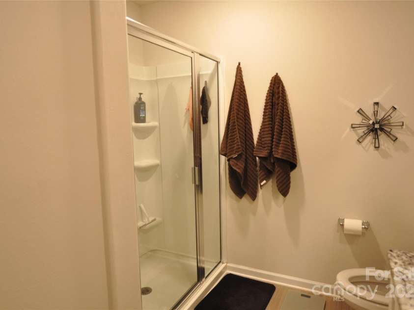 636 Lancelot Drive, Richburg, SC 29729.  MLS# CAR4275842, YatesRealty ID 24009. 