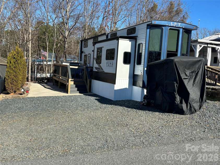 106 Eagle Drive, New London, NC 28127.  MLS# CAR4335882, YatesRealty ID 2401. 