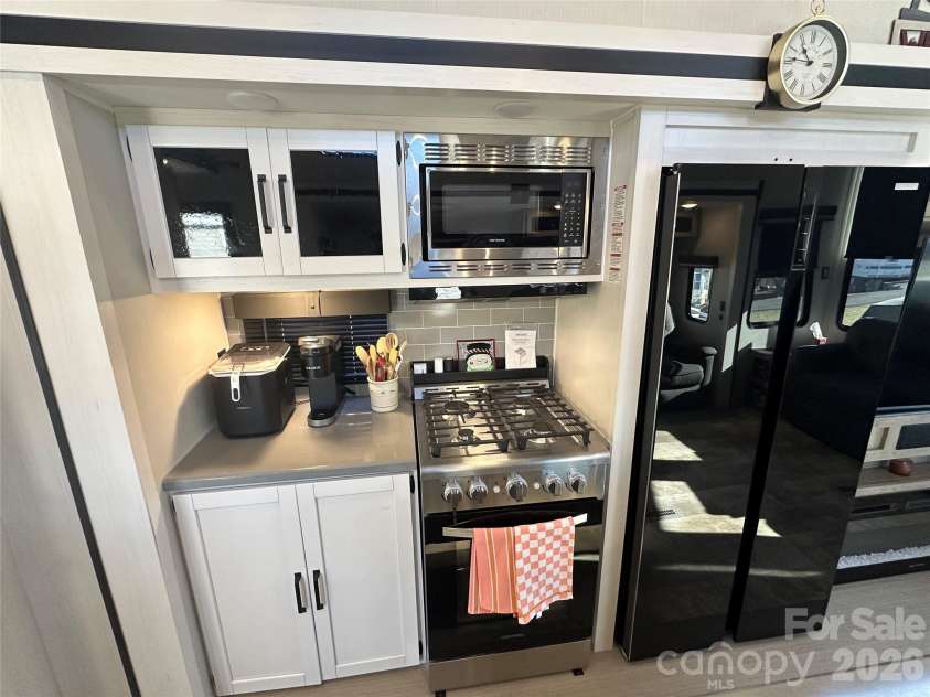 106 Eagle Drive, New London, NC 28127.  MLS# CAR4335882, YatesRealty ID 2401. 