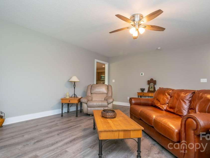 28 Arnie Drive, Etowah, NC 28729.  MLS# CAR4237201, YatesRealty ID 2401. 