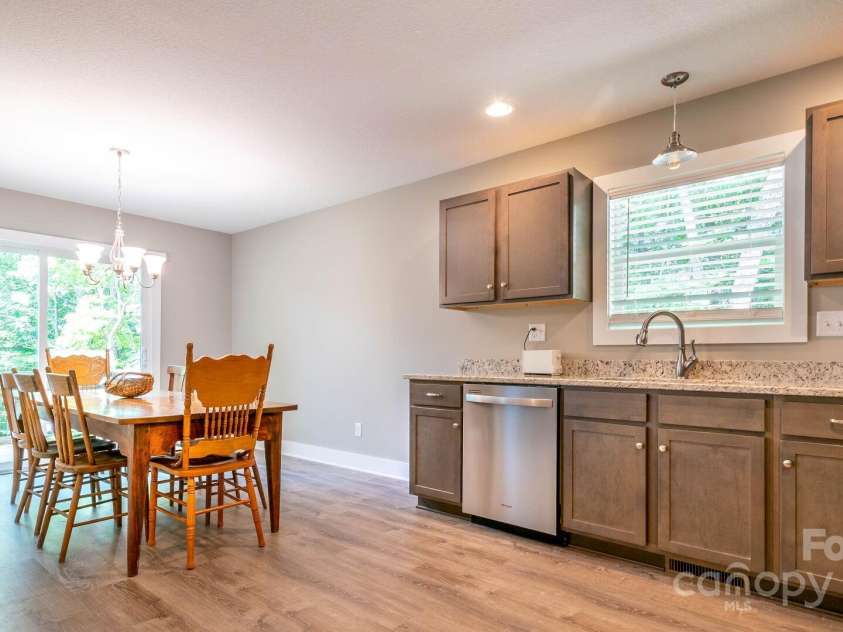 28 Arnie Drive, Etowah, NC 28729.  MLS# CAR4237201, YatesRealty ID 2401. 