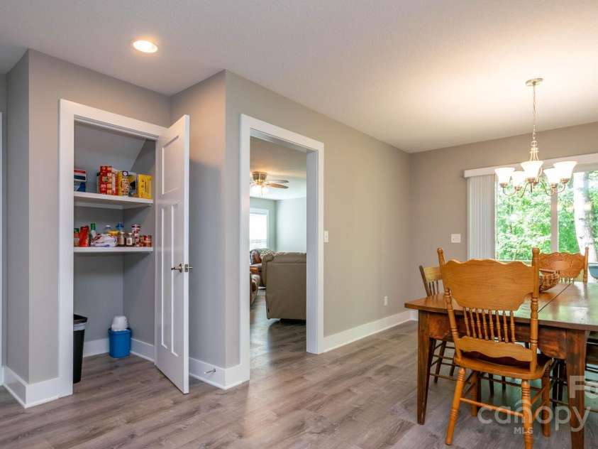 28 Arnie Drive, Etowah, NC 28729.  MLS# CAR4237201, YatesRealty ID 2401. 