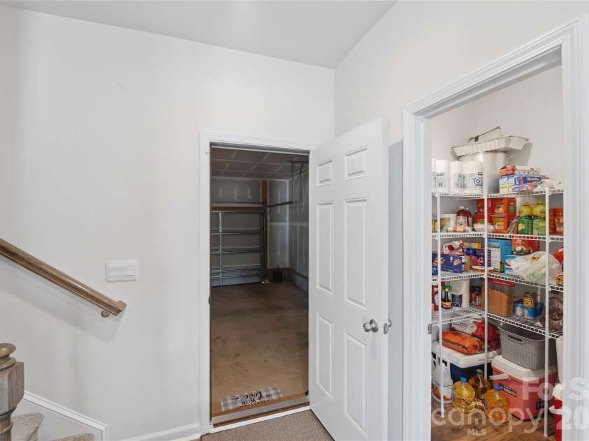 149 Giant Oak Avenue, Statesville, NC 28677.  MLS# CAR4383198, YatesRealty ID 24010. 
