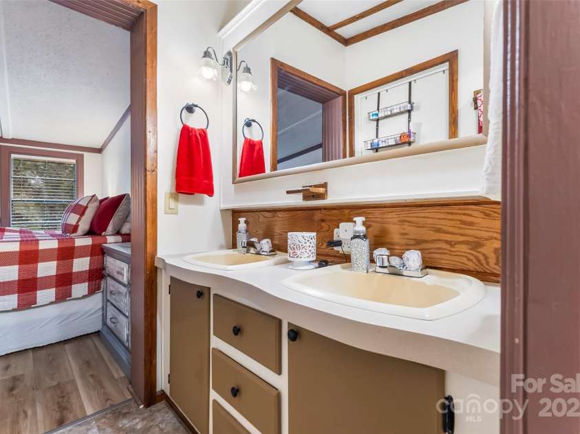 2496 Messer Street, Valdese, NC 28690.  MLS# CAR4258035, YatesRealty ID 24010. 