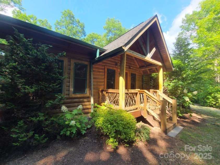 3058 Golden Road, Lake Toxaway, NC 28747.  MLS# CAR4272560, YatesRealty ID 24011. 