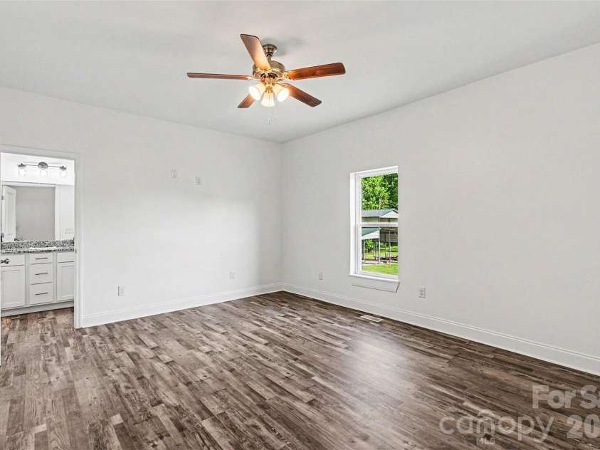 405 Aquadale Road, Albemarle, NC 28001.  MLS# CAR4383064, YatesRealty ID 24011. 