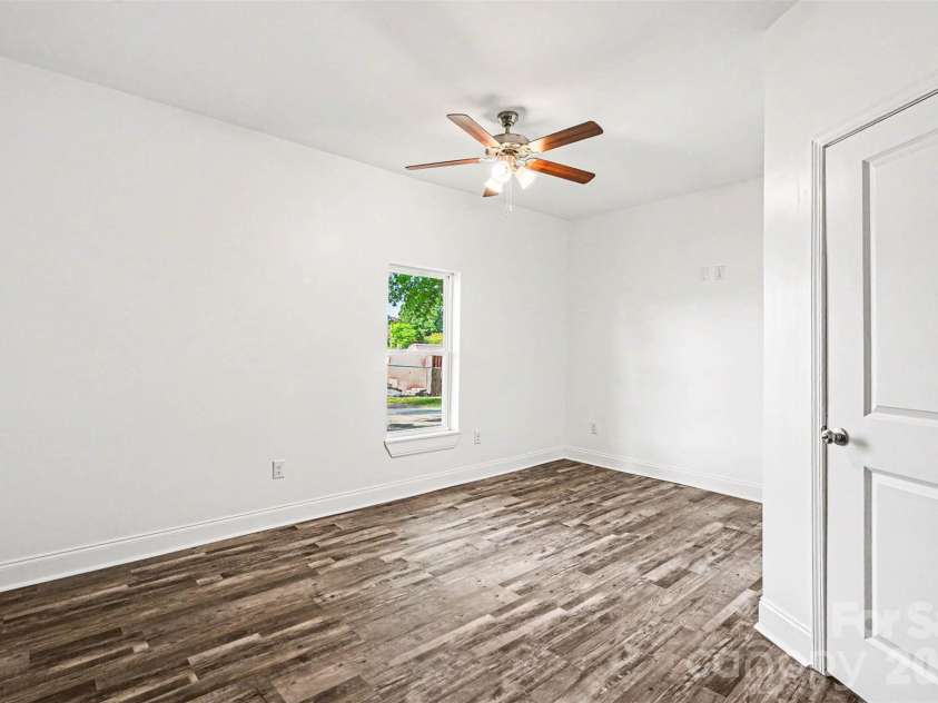 405 Aquadale Road, Albemarle, NC 28001.  MLS# CAR4383064, YatesRealty ID 24011. 
