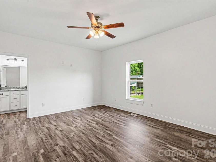 405 Aquadale Road, Albemarle, NC 28001.  MLS# CAR4383064, YatesRealty ID 24011. 