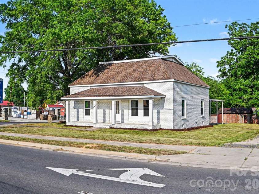 405 Aquadale Road, Albemarle, NC 28001.  MLS# CAR4383064, YatesRealty ID 24011. Front Exterior