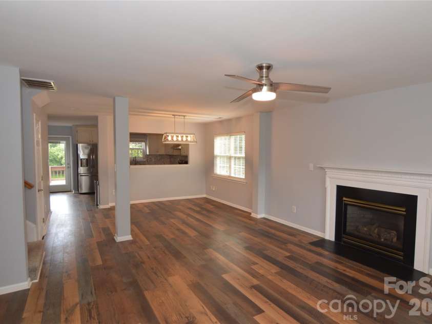 107 Howe Street, Belmont, NC 28012.  MLS# CAR4382704, YatesRealty ID 24012. 