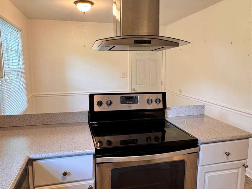 2216 Helen Drive, Gastonia, NC 28054.  MLS# CAR4275742, YatesRealty ID 24012. 