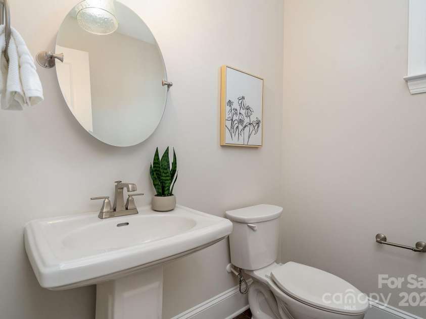 562 Shepherd Lane, Clover, SC 29710.  MLS# CAR4203833, YatesRealty ID 24014. 