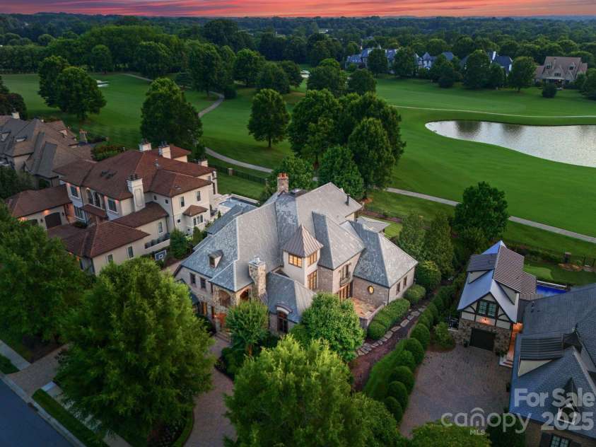 300 Eagle Bend Drive, Waxhaw, NC 28173.  MLS# CAR4277077, YatesRealty ID 24015. 