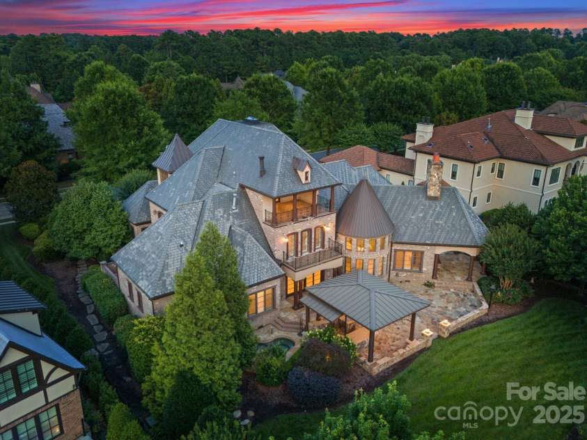 300 Eagle Bend Drive, Waxhaw, NC 28173.  MLS# CAR4277077, YatesRealty ID 24015. 