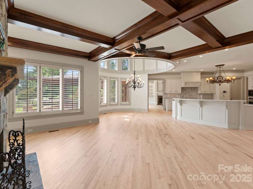 300 Eagle Bend Drive, Waxhaw, NC 28173.  MLS# CAR4277077, YatesRealty ID 24015. 