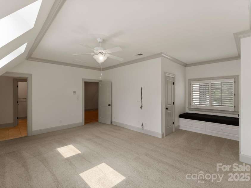 300 Eagle Bend Drive, Waxhaw, NC 28173.  MLS# CAR4277077, YatesRealty ID 24015. 