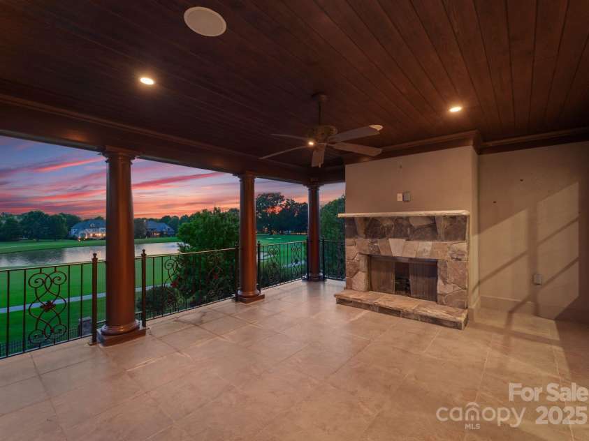 300 Eagle Bend Drive, Waxhaw, NC 28173.  MLS# CAR4277077, YatesRealty ID 24015. 