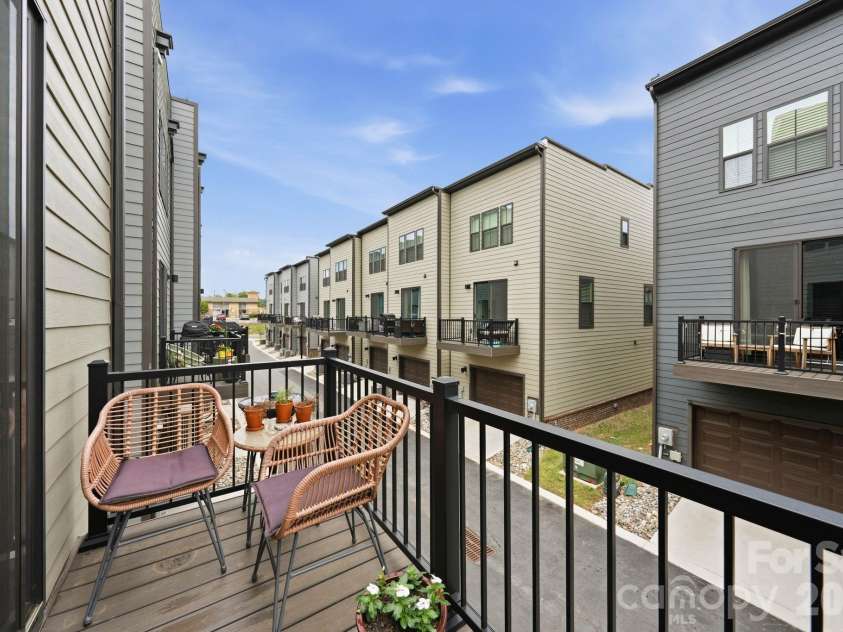 3019 Terroir Lane, Charlotte, NC 28217.  MLS# CAR4381622, YatesRealty ID 24015. 