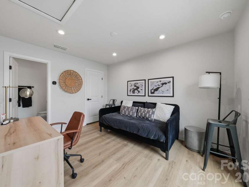 3019 Terroir Lane, Charlotte, NC 28217.  MLS# CAR4381622, YatesRealty ID 24015. 