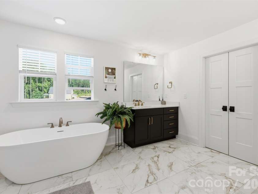 931 Cornelius Road, Mooresville, NC 28117.  MLS# CAR4378236, YatesRealty ID 24017. 