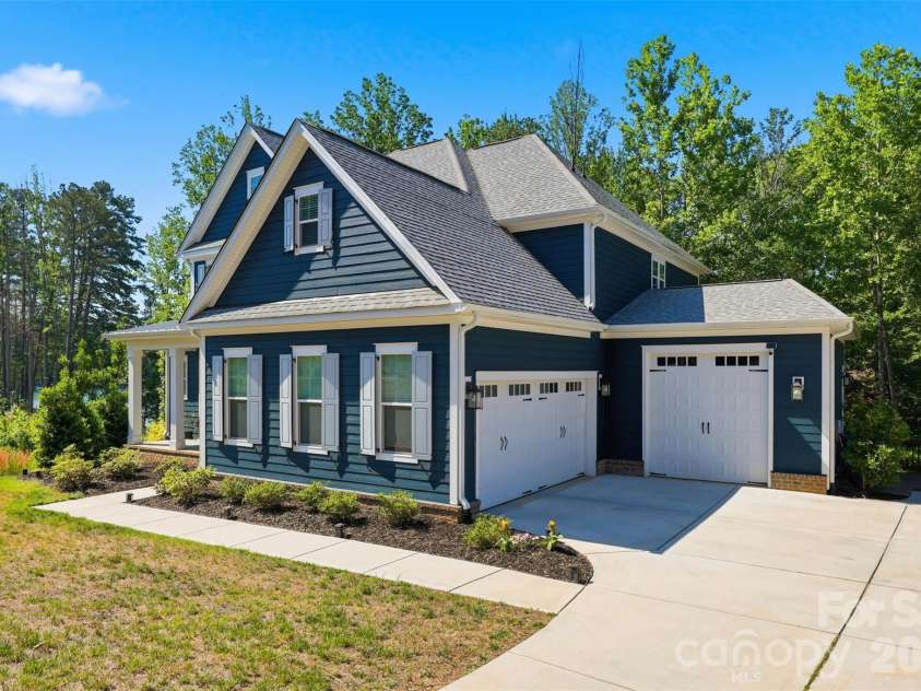 931 Cornelius Road, Mooresville, NC 28117.  MLS# CAR4378236, YatesRealty ID 24017. 
