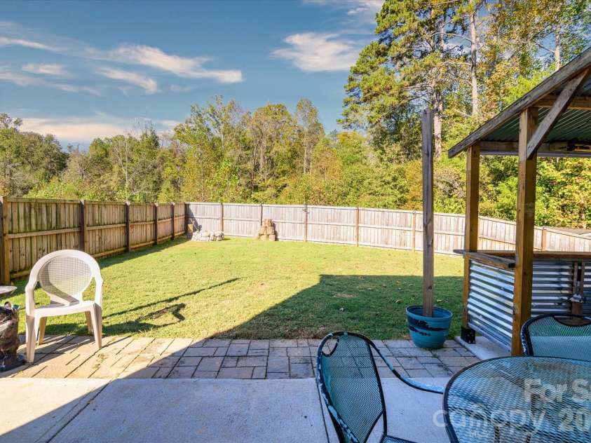 1345 Standing Oak Drive, Salisbury, NC 28146.  MLS# CAR4312108, YatesRealty ID 24018. Fully Fenced with a Fire Pit!
