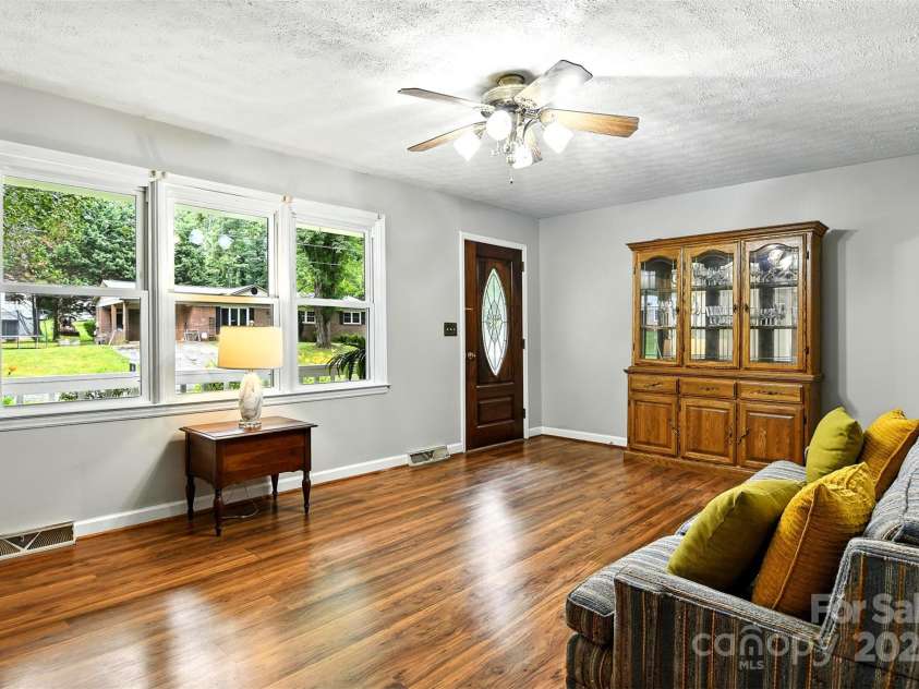 2911 Spencer Street, Lenoir, NC 28645.  MLS# CAR4266701, YatesRealty ID 24018. Living Room