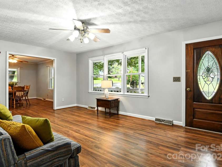 2911 Spencer Street, Lenoir, NC 28645.  MLS# CAR4266701, YatesRealty ID 24018. Natural Lighting