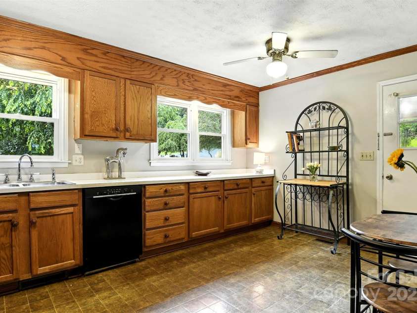 2911 Spencer Street, Lenoir, NC 28645.  MLS# CAR4266701, YatesRealty ID 24018. Plenty of Cabinets